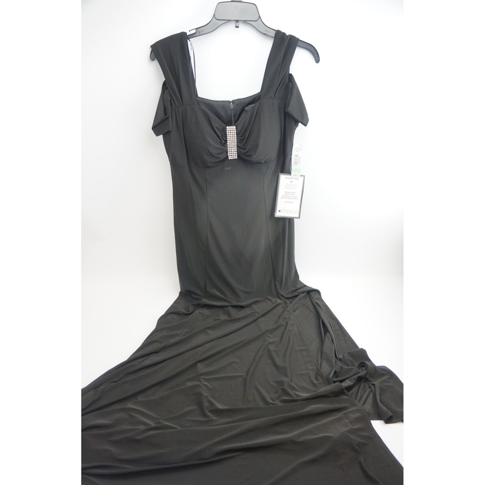 R&M Richards Gown Size 8 Black Cold Shoulder Rhinestone Formal Dress New